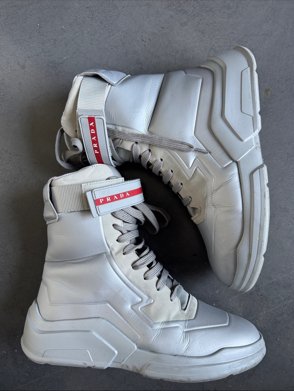 Prada Light Gray High-Top Lace-Up Boots with Red Logo Strap - Picture 2 of 4